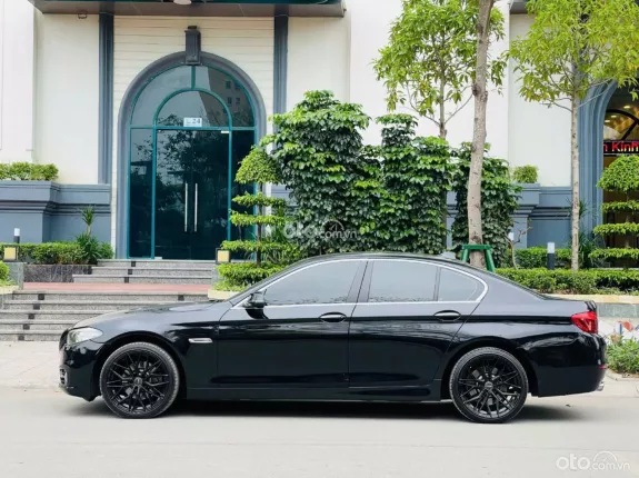 BMW 520i Luxury Line 2014 - Đen sang trọng, Đồ chơi khủng, Giá cực HOT!