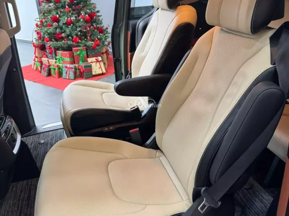 Kia Carnival 2.2D Premium 2023 - Đầy đủ lịch sử hãng, chất lượng đảm bảo