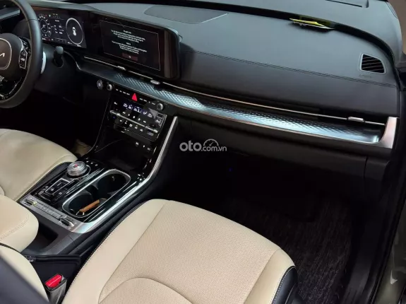 Kia Carnival 2.2D Premium 2023 - Đầy đủ lịch sử hãng, chất lượng đảm bảo