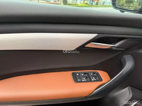 VinFast VF8 Plus 2025 - Xe điện cao cấp chạy lướt giá tốt