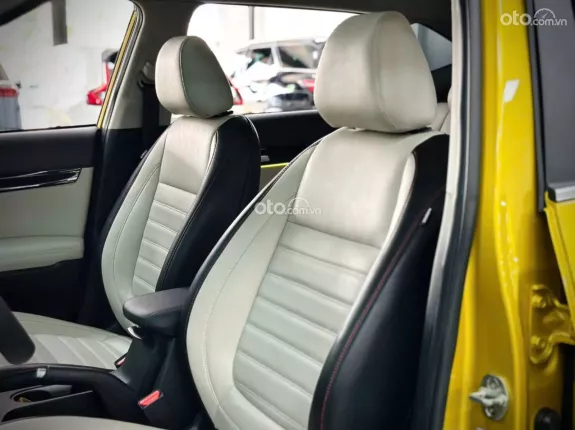 Kia Seltos 1.6 Premium 2020 - Xe SUV siêu lướt 2020, ODO chỉ 20.000km