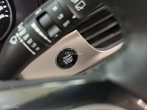 Kia Seltos 1.6 Premium 2020 - Xe SUV siêu lướt 2020, ODO chỉ 20.000km