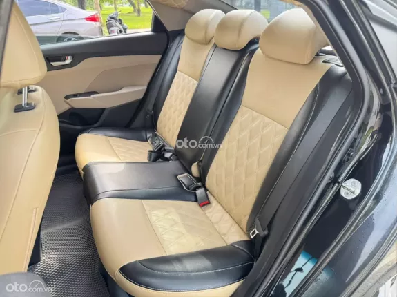 Hyundai Accent 1.4 AT 2019 - Một chủ từ mới rất đẹp