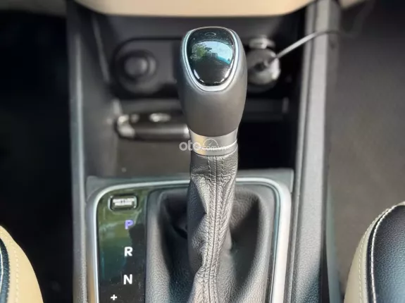 Hyundai Accent 1.4 AT 2019 - Một chủ từ mới rất đẹp