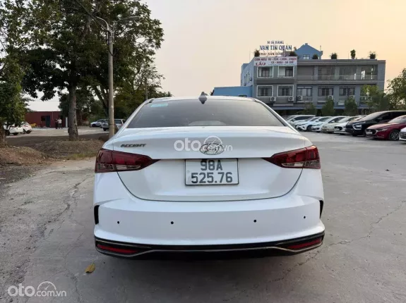 Hyundai Accent 1.4 AT 2022 - Xe bản đủ, trang bị nhiều tiện nghi