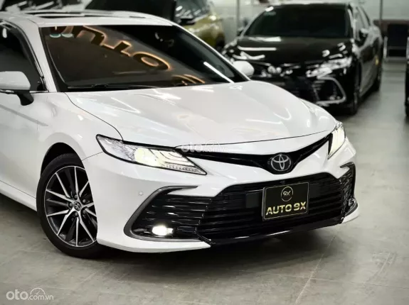 Toyota Camry 2.5Q 2021 - Động cơ mạnh mẽ, tiết kiệm nhiên liệu
