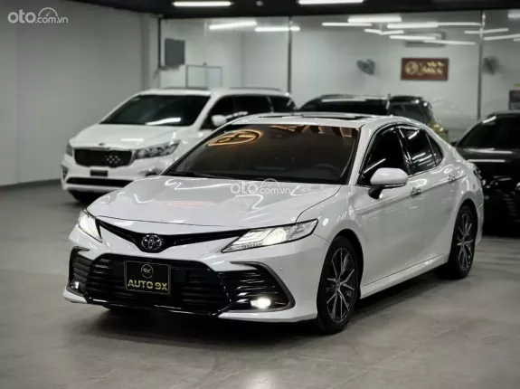 Toyota Camry 2.5Q 2021 - Động cơ mạnh mẽ, tiết kiệm nhiên liệu
