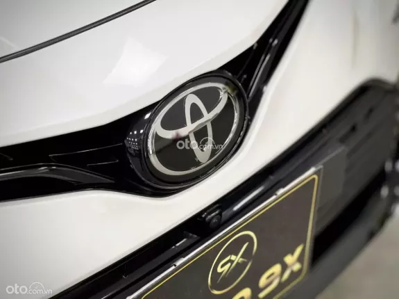 Toyota Camry 2.5Q 2021 - Động cơ mạnh mẽ, tiết kiệm nhiên liệu