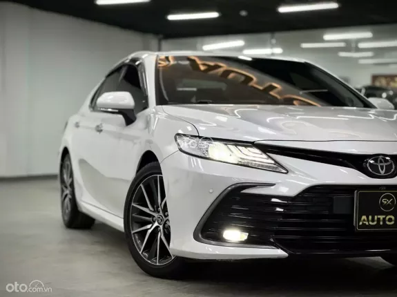 Toyota Camry 2.5Q 2021 - Động cơ mạnh mẽ, tiết kiệm nhiên liệu