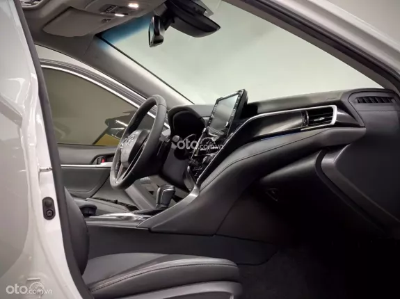 Toyota Camry 2.5Q 2021 - Động cơ mạnh mẽ, tiết kiệm nhiên liệu