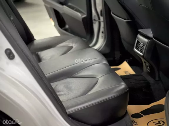 Toyota Camry 2.5Q 2021 - Động cơ mạnh mẽ, tiết kiệm nhiên liệu