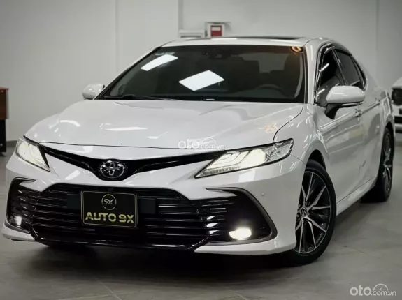 Toyota Camry 2.5Q 2021 - Động cơ mạnh mẽ, tiết kiệm nhiên liệu