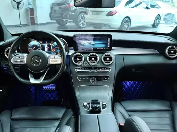 Mercedes-Benz C300 AMG 2019 - Chuyên Mẹc giá tốt nhất thị trường - Có hỗ trợ bank NH