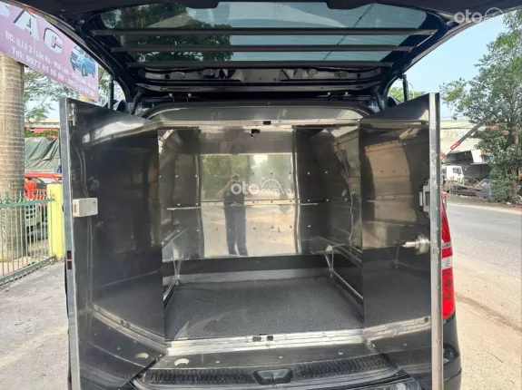 Hyundai Grand Starex 2.4 MT 2008 - Bán Huyndai Starex chở tiền 5 chỗ, đời 2008, xe ko niên hạn, máy dầu