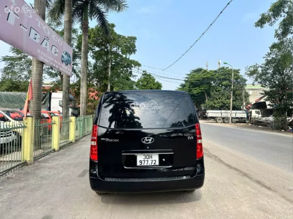 Hyundai Grand Starex 2.4 MT 2008 - Bán Huyndai Starex chở tiền 5 chỗ, đời 2008, xe ko niên hạn, máy dầu