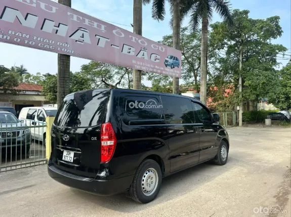 Hyundai Grand Starex 2.4 MT 2008 - Bán Huyndai Starex chở tiền 5 chỗ, đời 2008, xe ko niên hạn, máy dầu