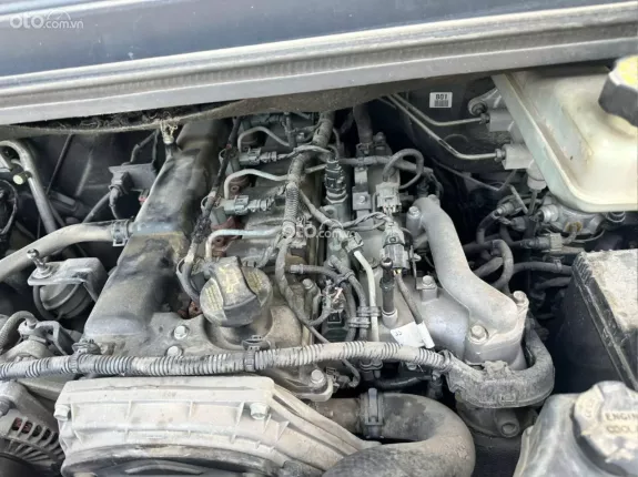 Hyundai Grand Starex 2.4 MT 2008 - Bán Huyndai Starex chở tiền 5 chỗ, đời 2008, xe ko niên hạn, máy dầu