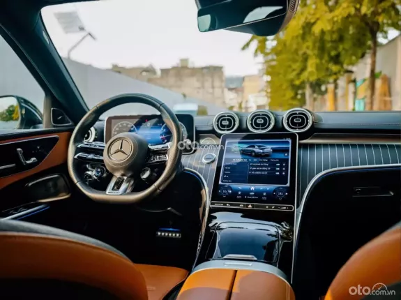 Mercedes-Benz C43 2023 - Bảo hành hãng 11/2027