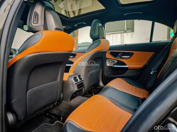 Mercedes-Benz C43 2023 - Bảo hành hãng 11/2027