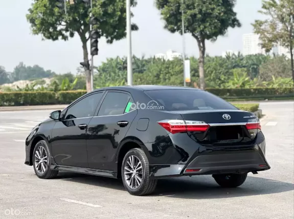 Toyota Corolla Altis 1.8E CVT 2020 - Duy nhất 1 viên thị trường