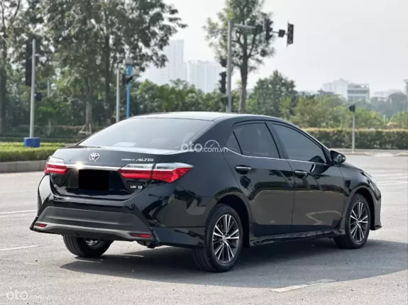 Toyota Corolla Altis 1.8E CVT 2020 - Duy nhất 1 viên thị trường
