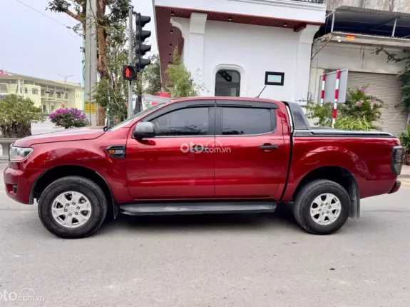 Ford Ranger XLS 2.2 4x2 MT 2021 - Nhập Thái