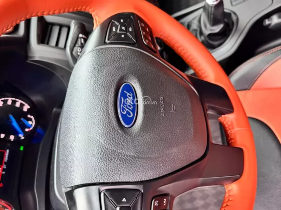 Ford Ranger XLS 2.2 4x2 MT 2021 - Nhập Thái