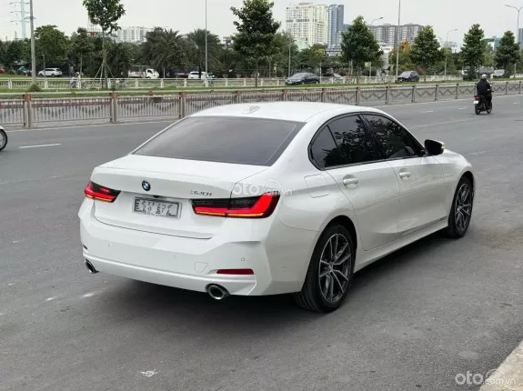 BMW 320i Sport Line 2024 - BMW 320i Sport Line LCI 2024 siêu lướt 3.200km cực đẹp