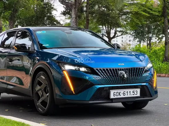 Peugeot 408 GT 2023 - Siêu phẩm đường phố với thiết kế ấn tượng