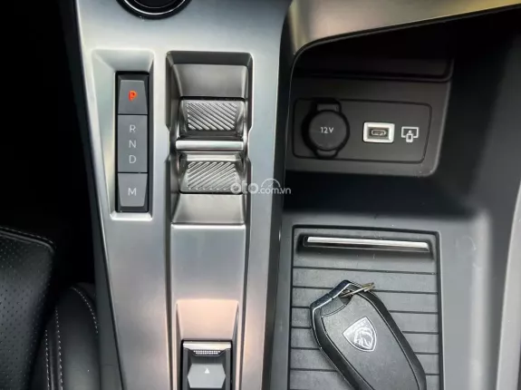 Peugeot 408 GT 2023 - Siêu phẩm đường phố với thiết kế ấn tượng
