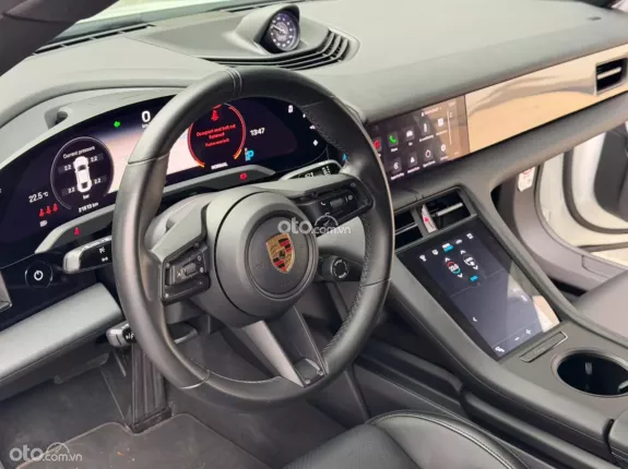 Porsche Taycan 2021 - Porsche Taycan 2022