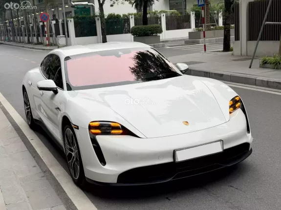 Porsche Taycan 2021 - Porsche Taycan 2022