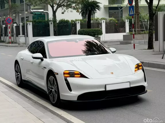 Porsche Taycan 2021 - Porsche Taycan 2022
