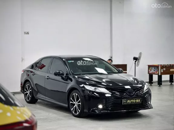 Toyota Camry 2.5Q 2021 - Siêu đẹp