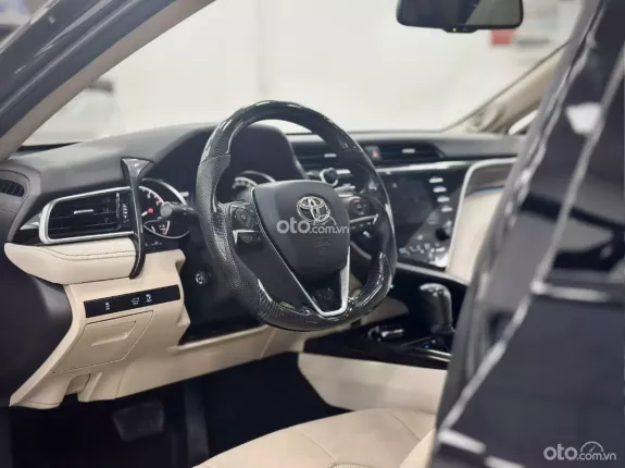 Toyota Camry 2.5Q 2021 - Siêu đẹp