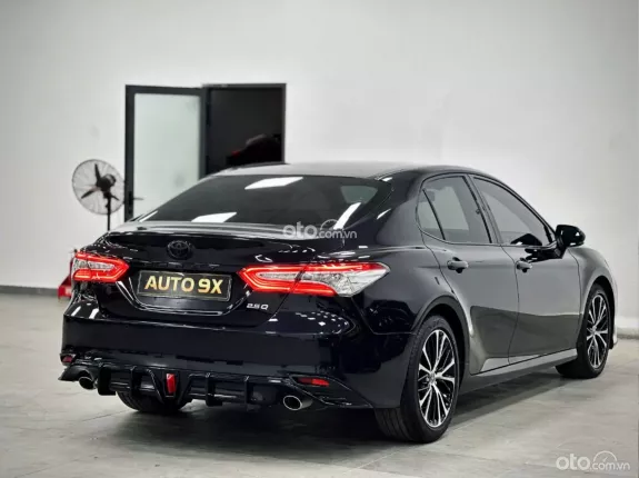 Toyota Camry 2.5Q 2021 - Siêu đẹp