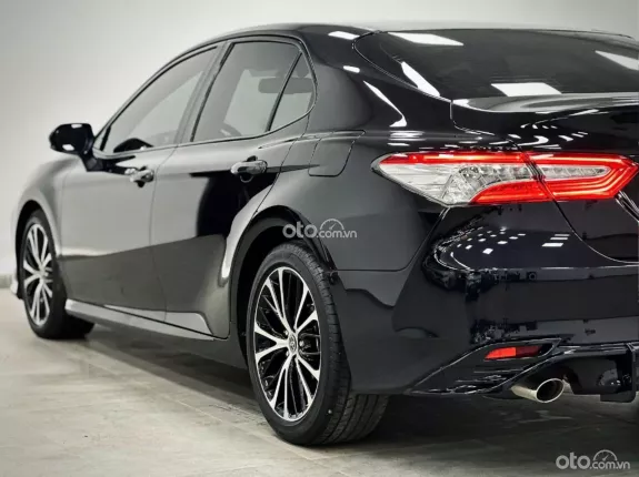 Toyota Camry 2.5Q 2021 - Siêu đẹp