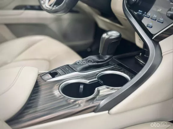 Toyota Camry 2.5Q 2021 - Siêu đẹp