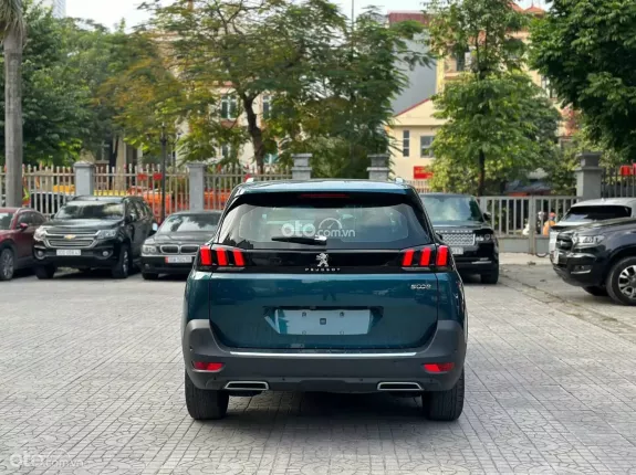 Peugeot 5008 1.6L Turbo 2019 - Xe đẹp tuyệt đối không lỗi
