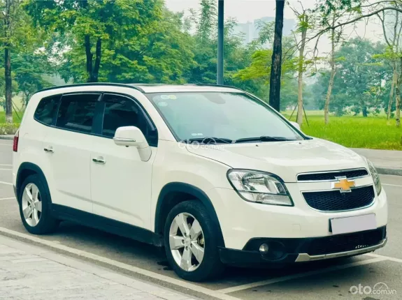 Chevrolet Orlando LTZ 1.8 2016 - Chevrolet Orlando LTZ 1.8 2016 Xe 1 chủ từ mới, chạy 7 vạn km full lịch sử bảo dưỡng hãng