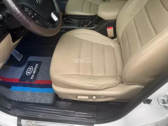 Kia Sorento 2.2D Premium AWD 2020 - Odo 6v km