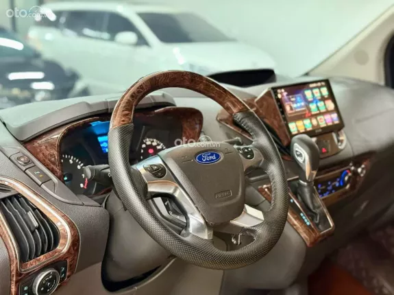 Ford Tourneo Titanium 2020 - Full Option Limousine Đẳng Cấp