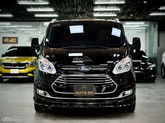 Ford Tourneo Titanium 2020 - Full Option Limousine Đẳng Cấp
