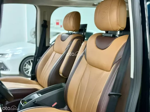 Ford Tourneo Titanium 2020 - Full Option Limousine Đẳng Cấp