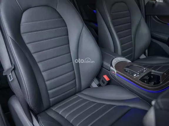 Mercedes-Benz GLC 200 4Matic 2021 - Siêu lướt hơn 1 vạn - Hỗ trợ Bank cao