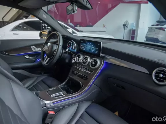 Mercedes-Benz GLC 200 4Matic 2021 - Siêu lướt hơn 1 vạn - Hỗ trợ Bank cao