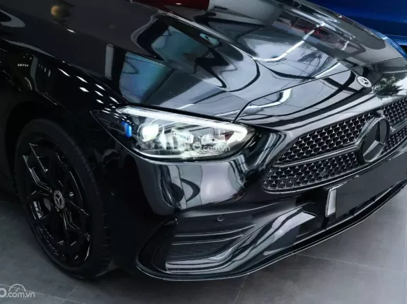 Mercedes-Benz C300 2022 - CBU cá nhân 1 chủ duy nhất