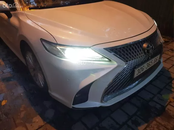 Toyota Camry 2.0Q 2020 - Toyota Camry 2.0Q 2020 - đăng ký 2021