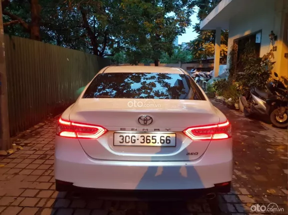 Toyota Camry 2.0Q 2020 - Toyota Camry 2.0Q 2020 - đăng ký 2021