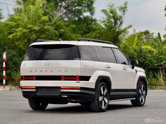 Hyundai Santa Fe Prestige 2024 - Xe chạy 2v km zin - sơn zin cả xe, 1 chủ sử dụng biển Hà nội